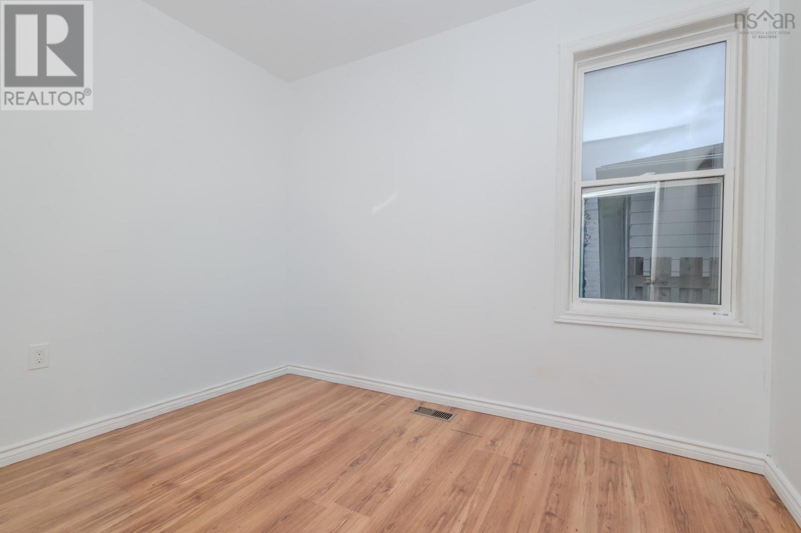 79 Nolans Lane, Glace Bay, Nova Scotia  B1A 3B1 - Photo 12 - 202524221