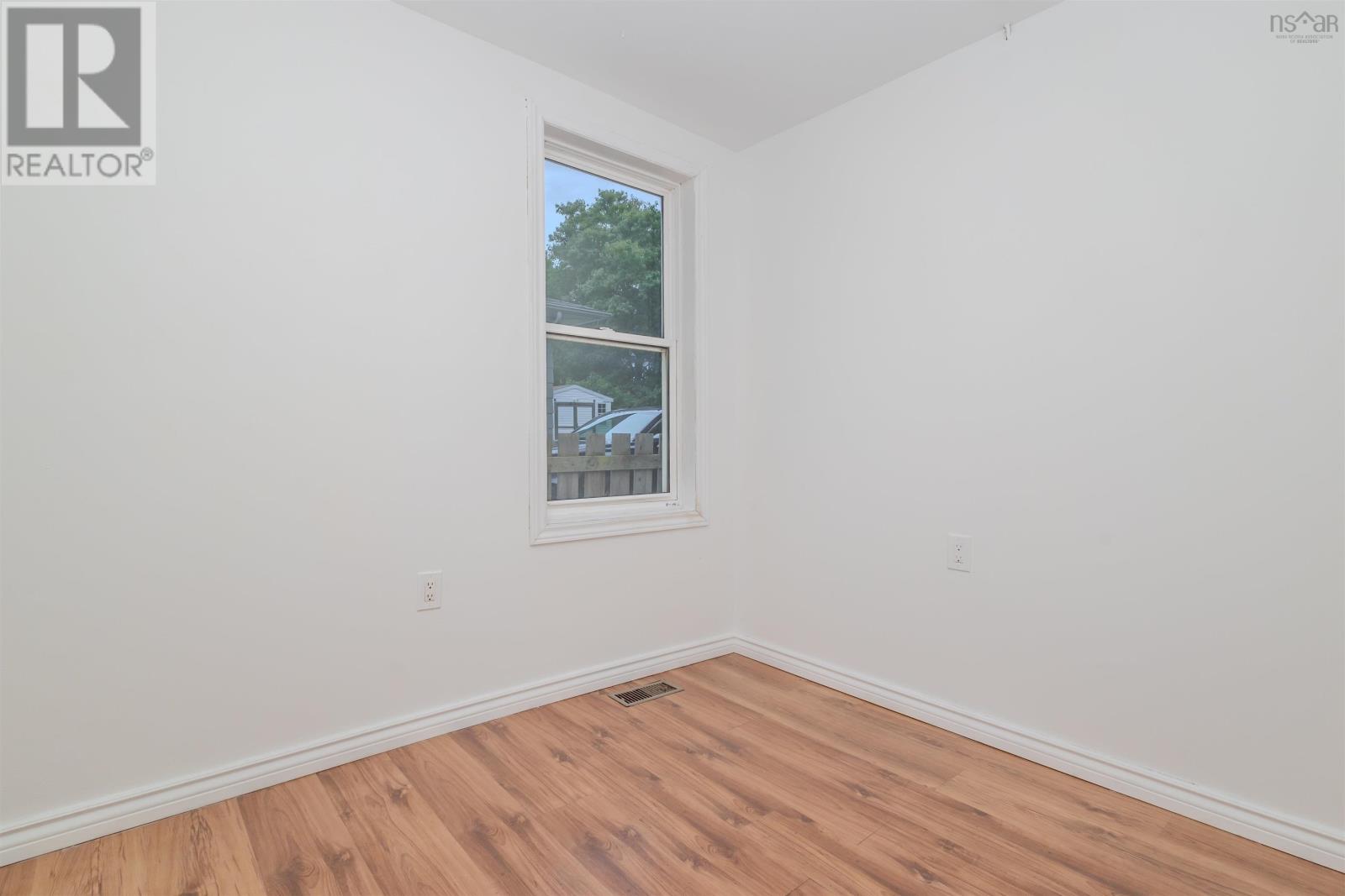 79 Nolans Lane, Glace Bay, Nova Scotia  B1A 3B1 - Photo 15 - 202524221