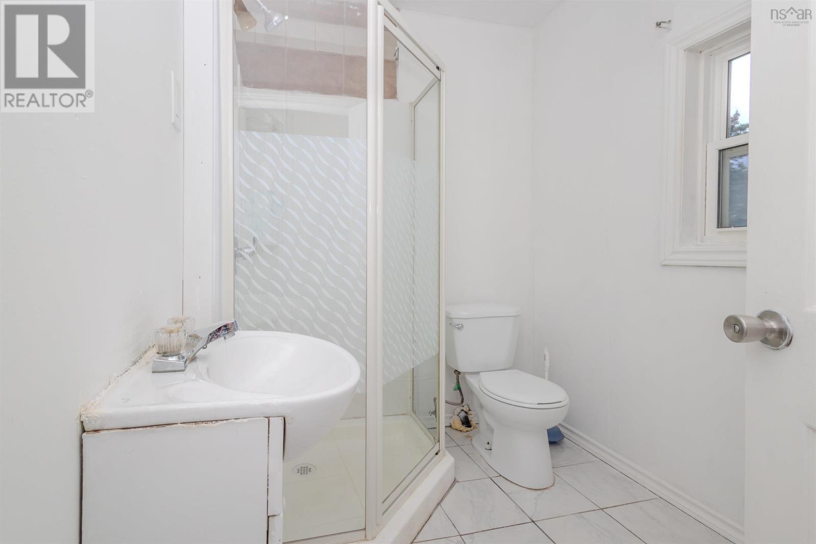 79 Nolans Lane, Glace Bay, Nova Scotia  B1A 3B1 - Photo 16 - 202524221