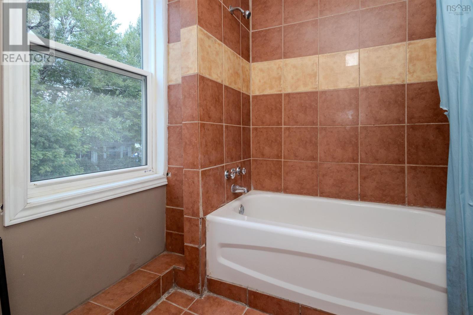 79 Nolans Lane, Glace Bay, Nova Scotia  B1A 3B1 - Photo 19 - 202524221