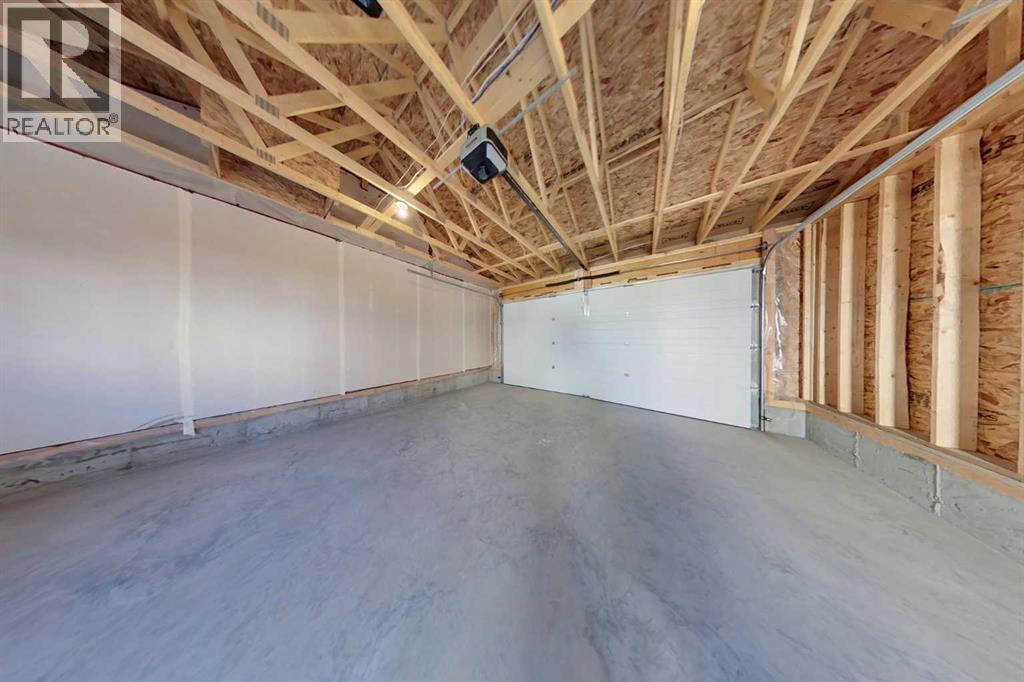 215 Belvedere Avenue Se, Calgary, Alberta  T2A 8A1 - Photo 37 - A2265805