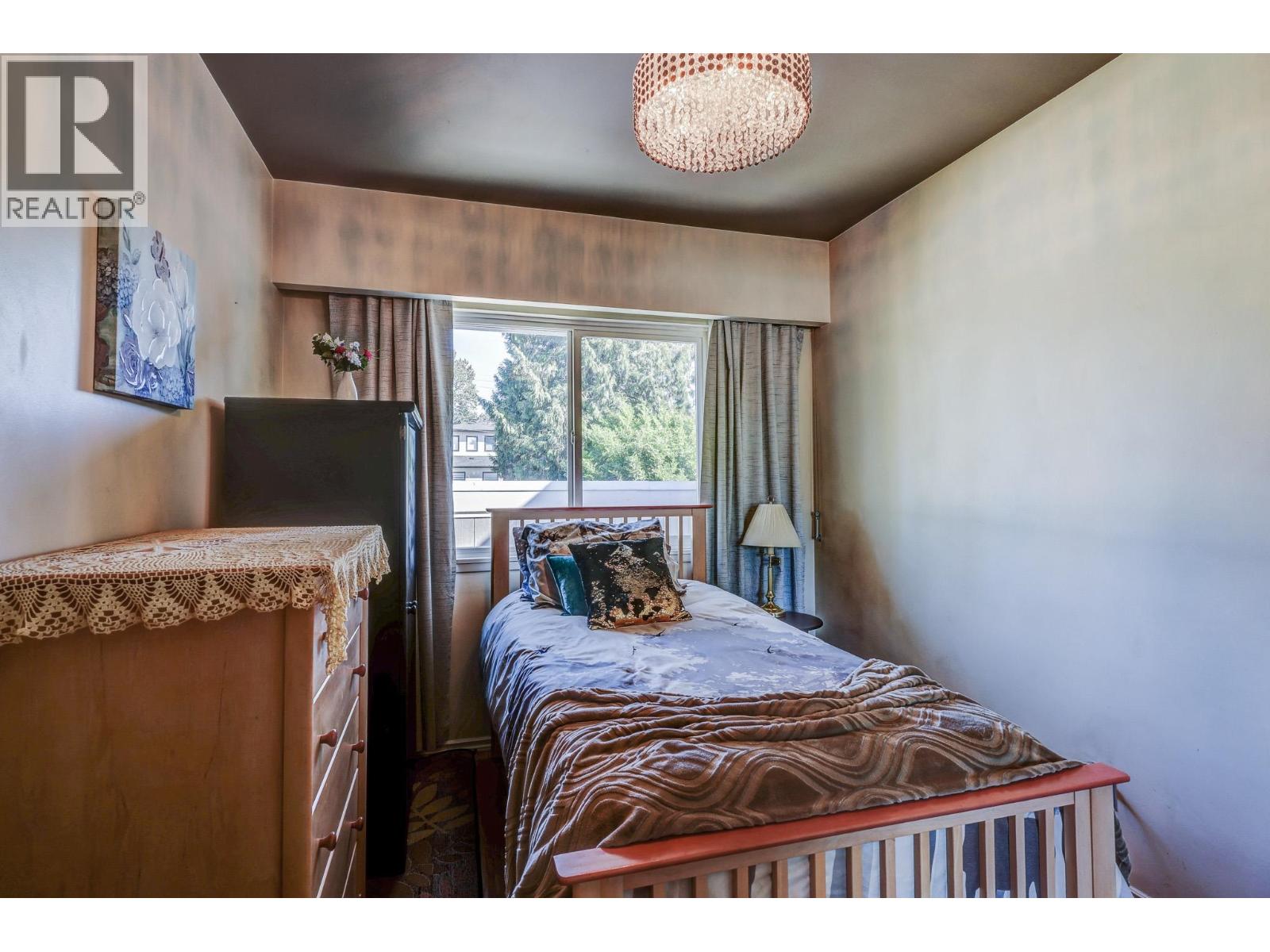 8612 11th Avenue, Burnaby, British Columbia  V3N 2P8 - Photo 17 - R3014528