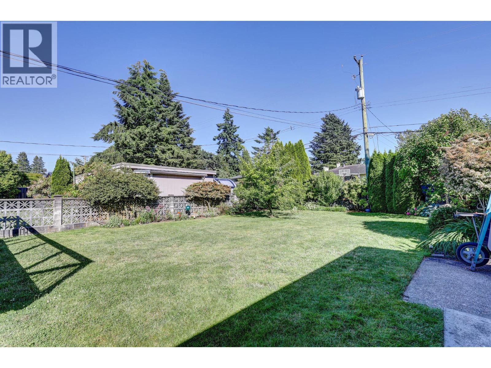 8612 11th Avenue, Burnaby, British Columbia  V3N 2P8 - Photo 33 - R3014528