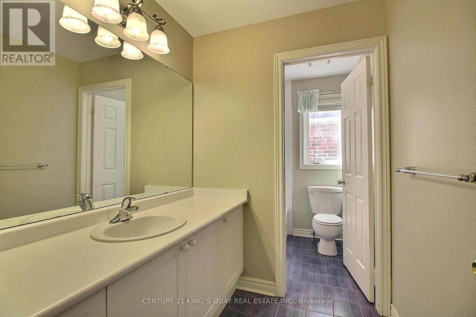 60 The Fairways, Markham, Ontario  L6C 3B3 - Photo 23 - N12482288