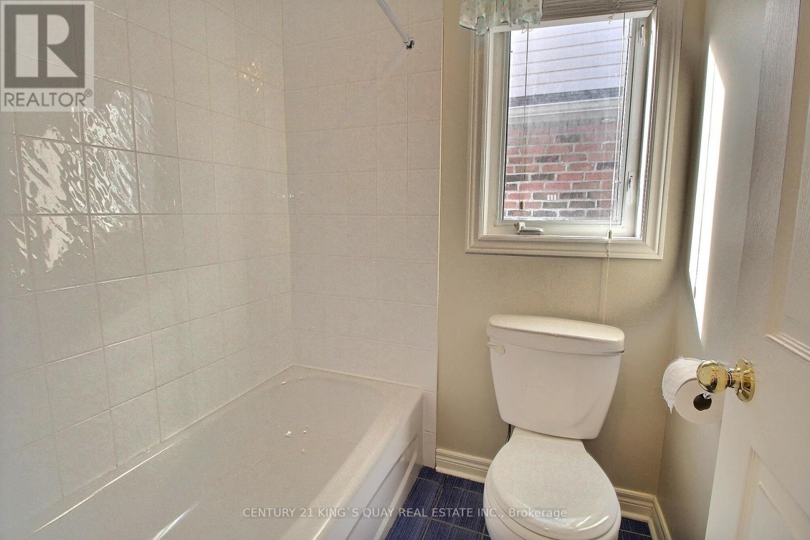 60 The Fairways, Markham, Ontario  L6C 3B3 - Photo 24 - N12482288