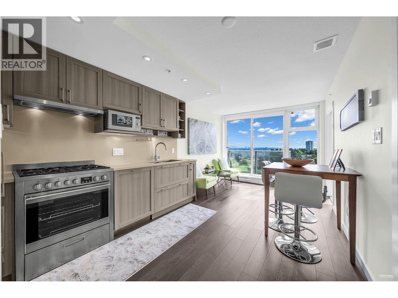 1906 5515 Boundary Road, Vancouver, British Columbia  V5R 0E3 - Photo 3 - R3054633