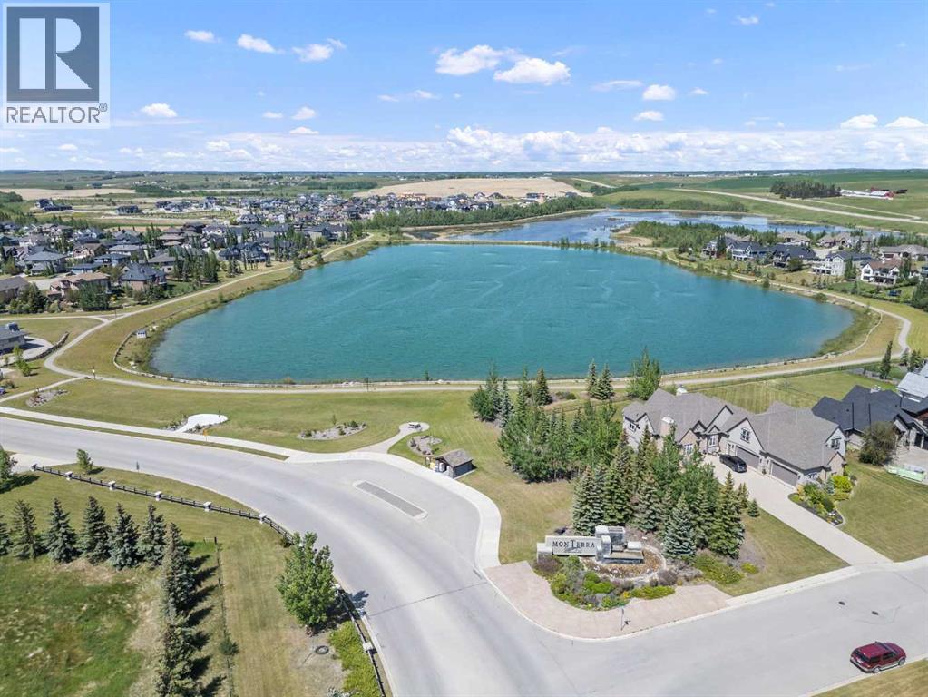 32 Monterra Landing, Rural Rocky View County, Alberta  T4C 0G8 - Photo 40 - A2266796