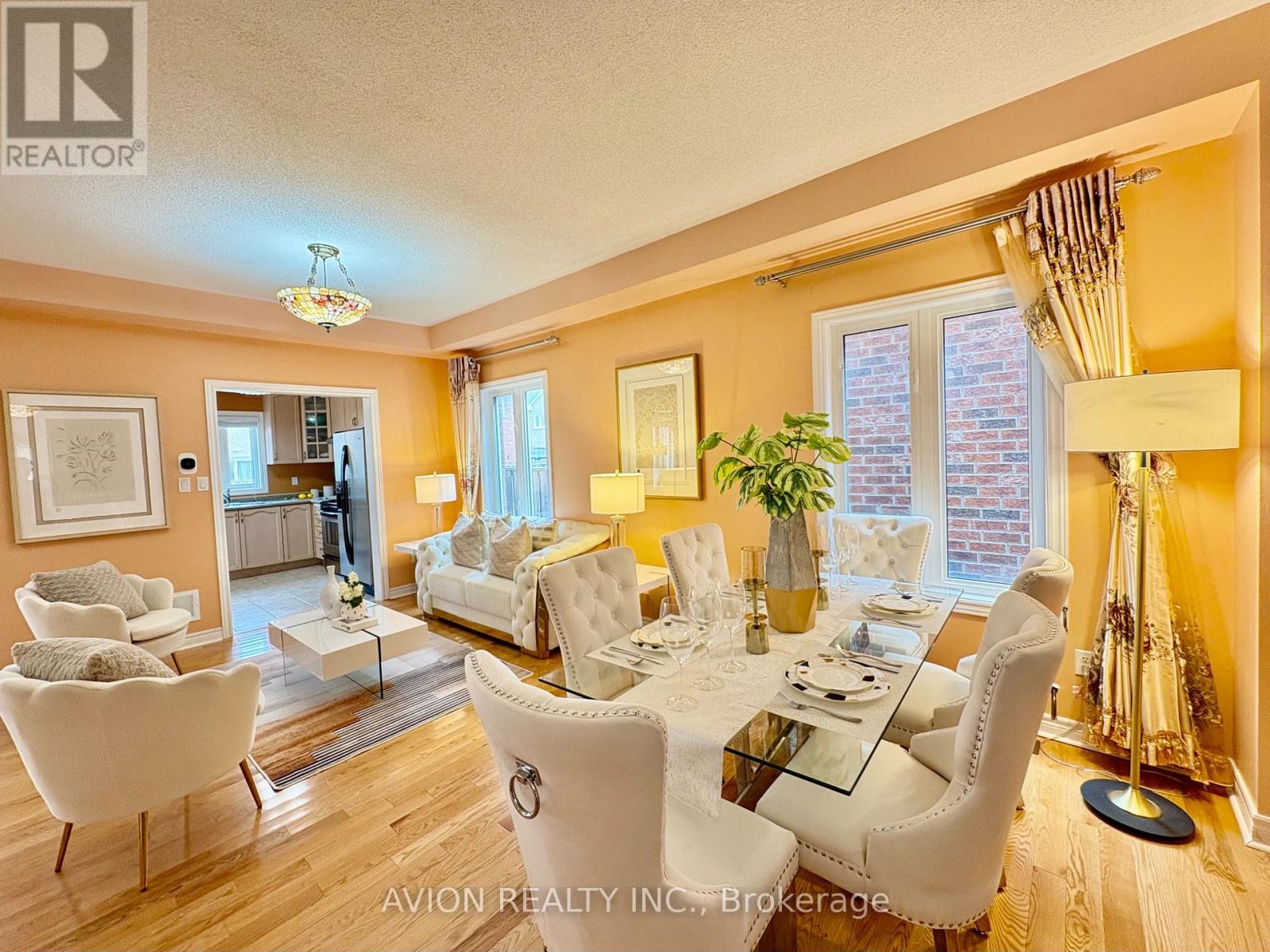 9 Outerbrook Road, Markham, Ontario  L6E 1Y8 - Photo 11 - N12482476