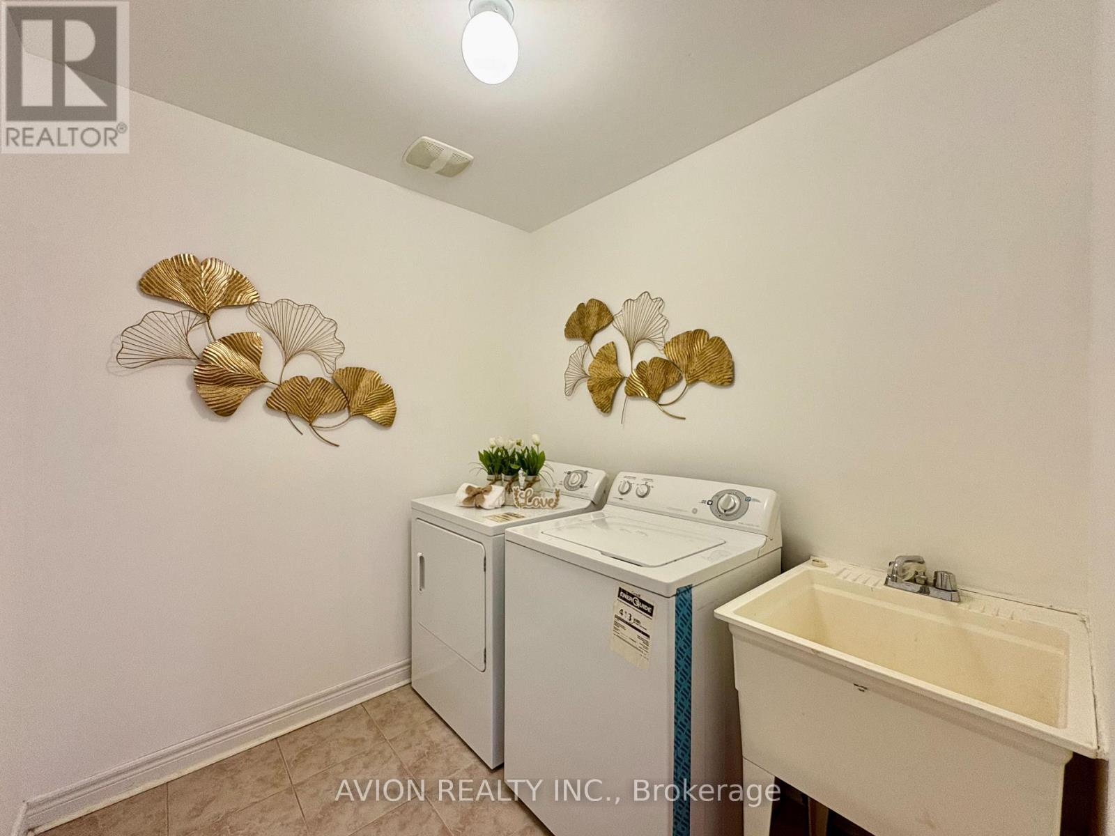 9 Outerbrook Road, Markham, Ontario  L6E 1Y8 - Photo 45 - N12482476