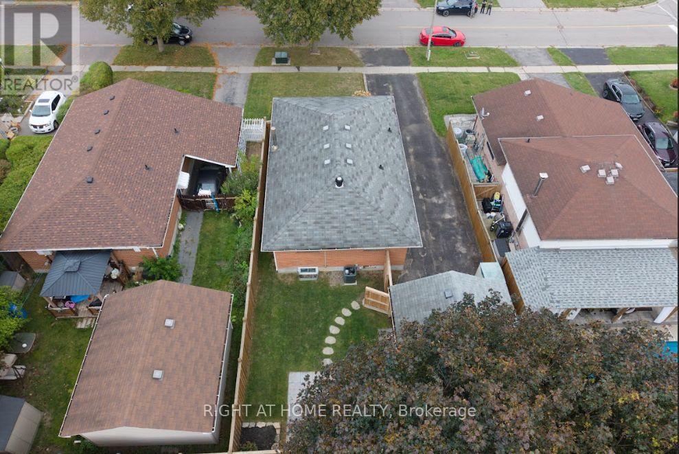 72 Claymore Crescent, Oshawa (Eastdale), Ontario  L1G 6G2 - Photo 45 - E12481800