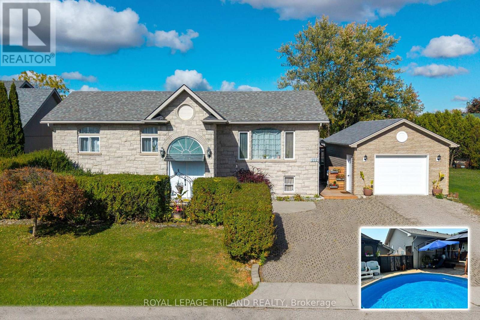 212 GOLFVIEW STREET, Lambton Shores, Ontario