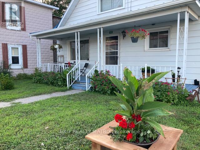 376 Telegraph Road, Alfred And Plantagenet, Ontario  K0B 1A0 - Photo 2 - X12482484