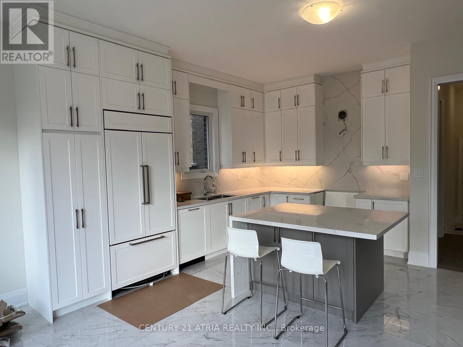 46 Boccella Crescent, Richmond Hill, Ontario  L4B 0J1 - Photo 12 - N12482307