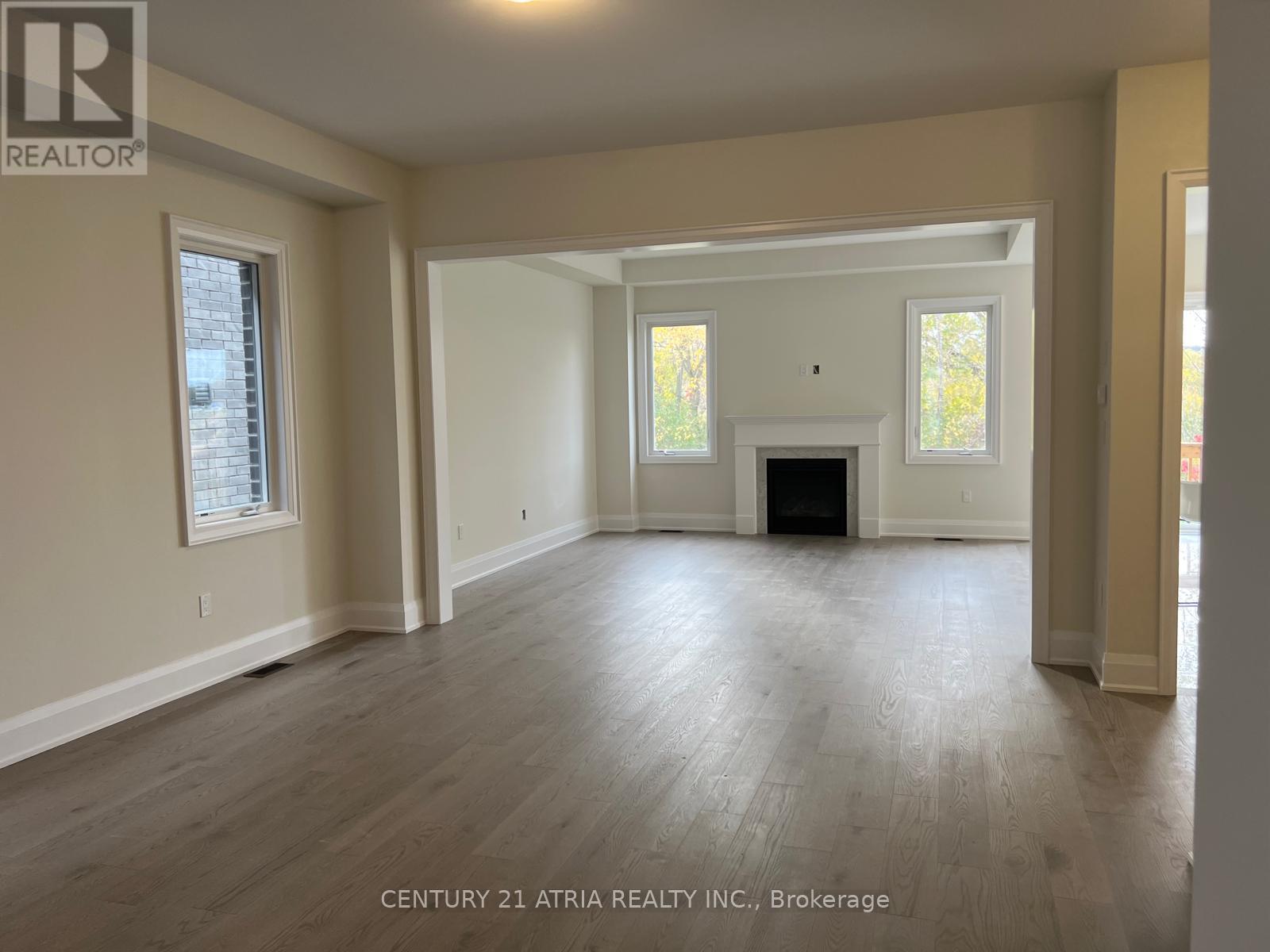 46 Boccella Crescent, Richmond Hill, Ontario  L4B 0J1 - Photo 7 - N12482307