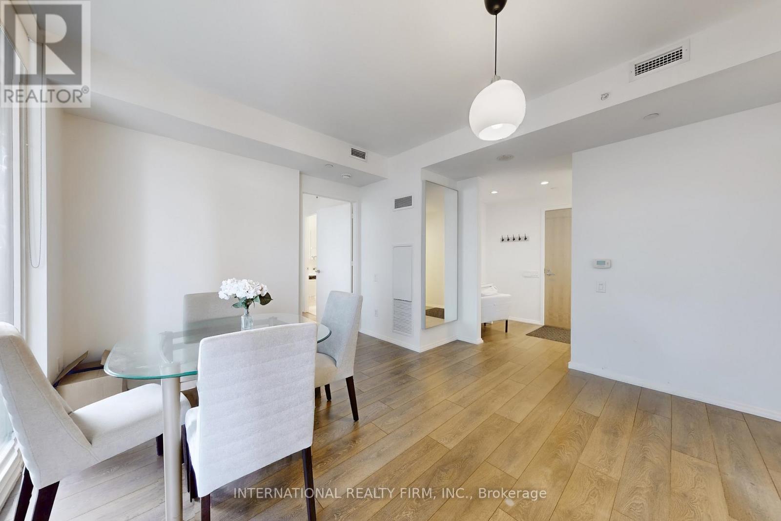 2911 - 45 Charles Street E, Toronto, Ontario  M4Y 0B8 - Photo 11 - C12482478