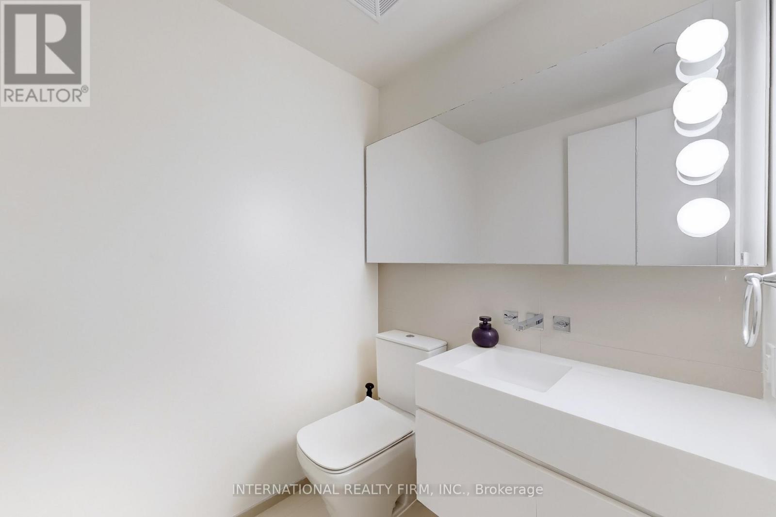 2911 - 45 Charles Street E, Toronto, Ontario  M4Y 0B8 - Photo 6 - C12482478
