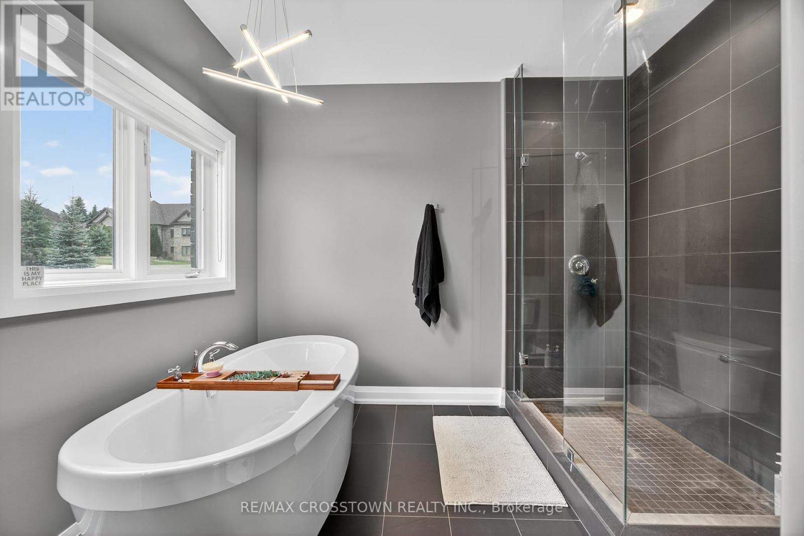 72 Glenhuron Drive, Springwater (Midhurst), Ontario  L4M 6T4 - Photo 21 - S12482489