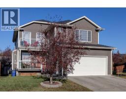 10 Canals Circle SW Canals