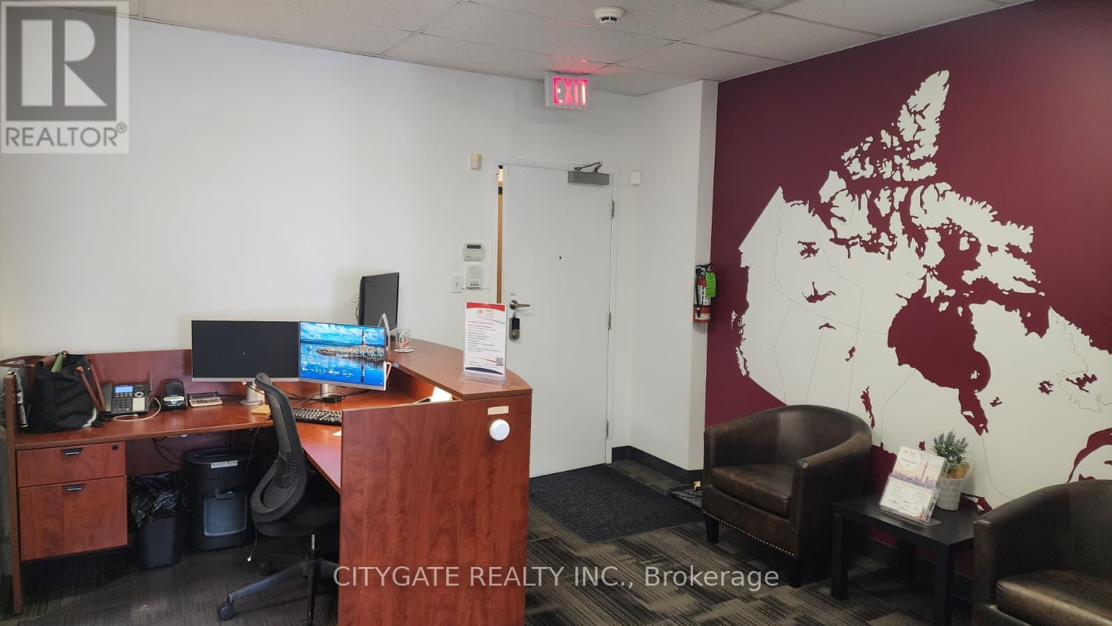 UNIT 209 - 168 QUEEN STREET S, Mississauga, Ontario