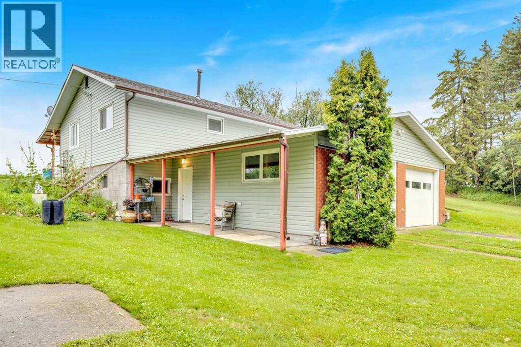 2, 431014 Range Road 250, Rural Ponoka County, Alberta  T4J 1R1 - Photo 2 - A2265893
