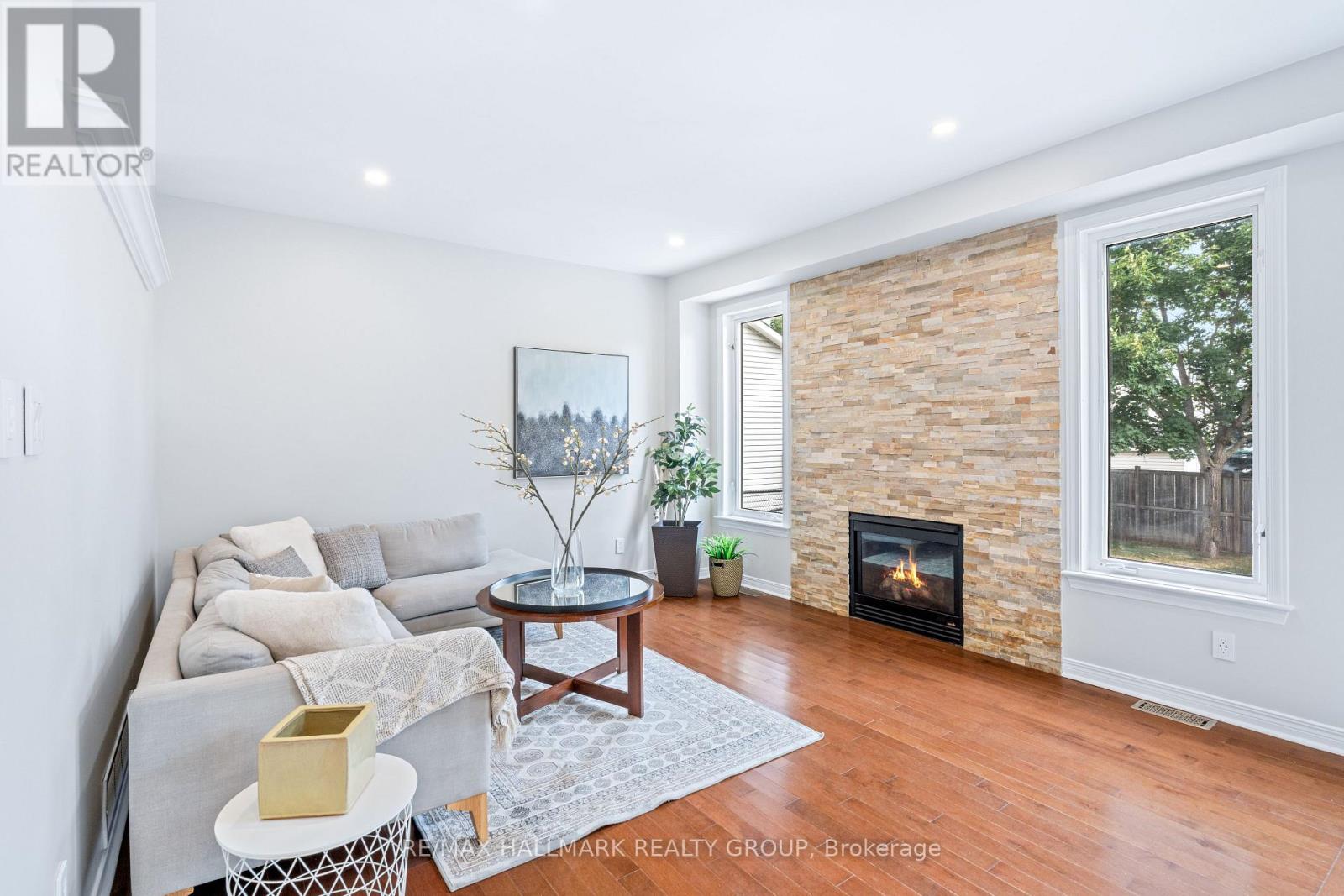 41 Smoketree Crescent, Ottawa, Ontario  K2S 2B8 - Photo 13 - X12481841