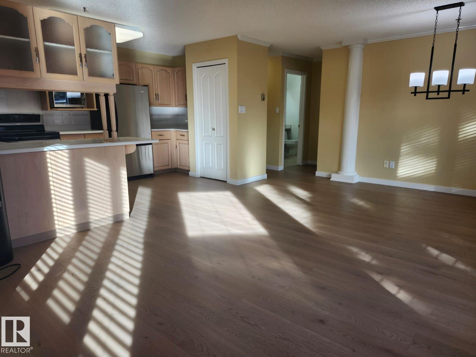 #110 10610 76 St Nw, Edmonton, Alberta  T6A 3Y9 - Photo 8 - E4463405