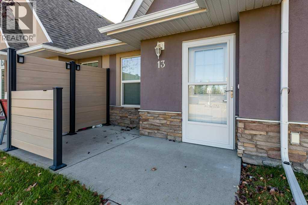 13, 24 River Heights View, Cochrane, Alberta  T4C 0M9 - Photo 2 - A2266986
