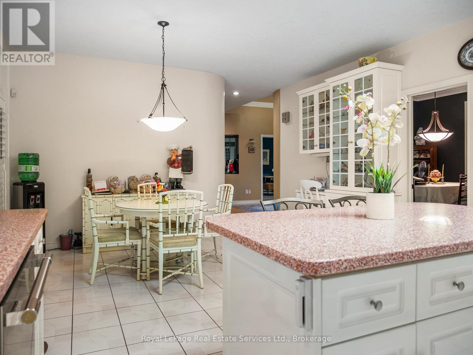 47 Fox Run Drive, Puslinch, Ontario  N1H 6H9 - Photo 13 - X12482242