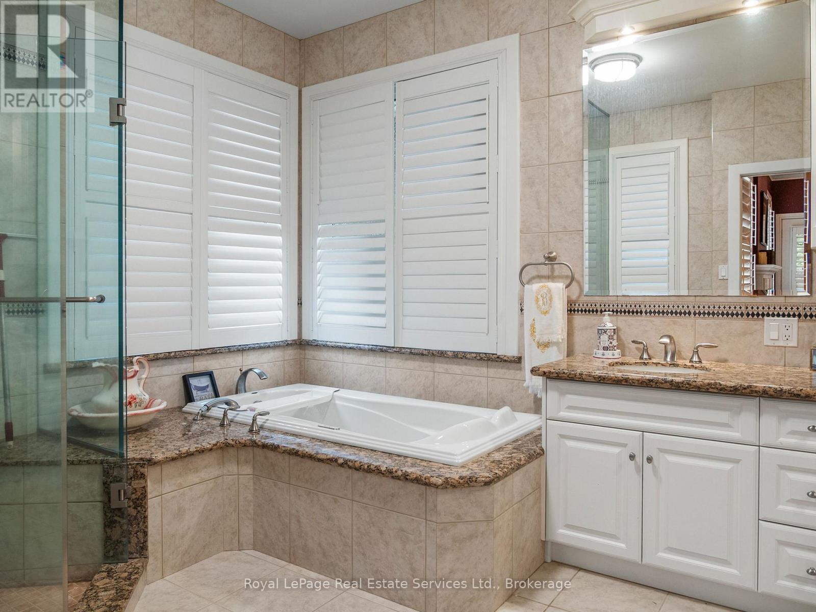 47 Fox Run Drive, Puslinch, Ontario  N1H 6H9 - Photo 22 - X12482242