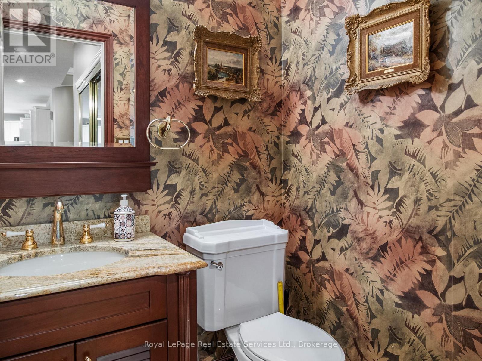 47 Fox Run Drive, Puslinch, Ontario  N1H 6H9 - Photo 15 - X12482242
