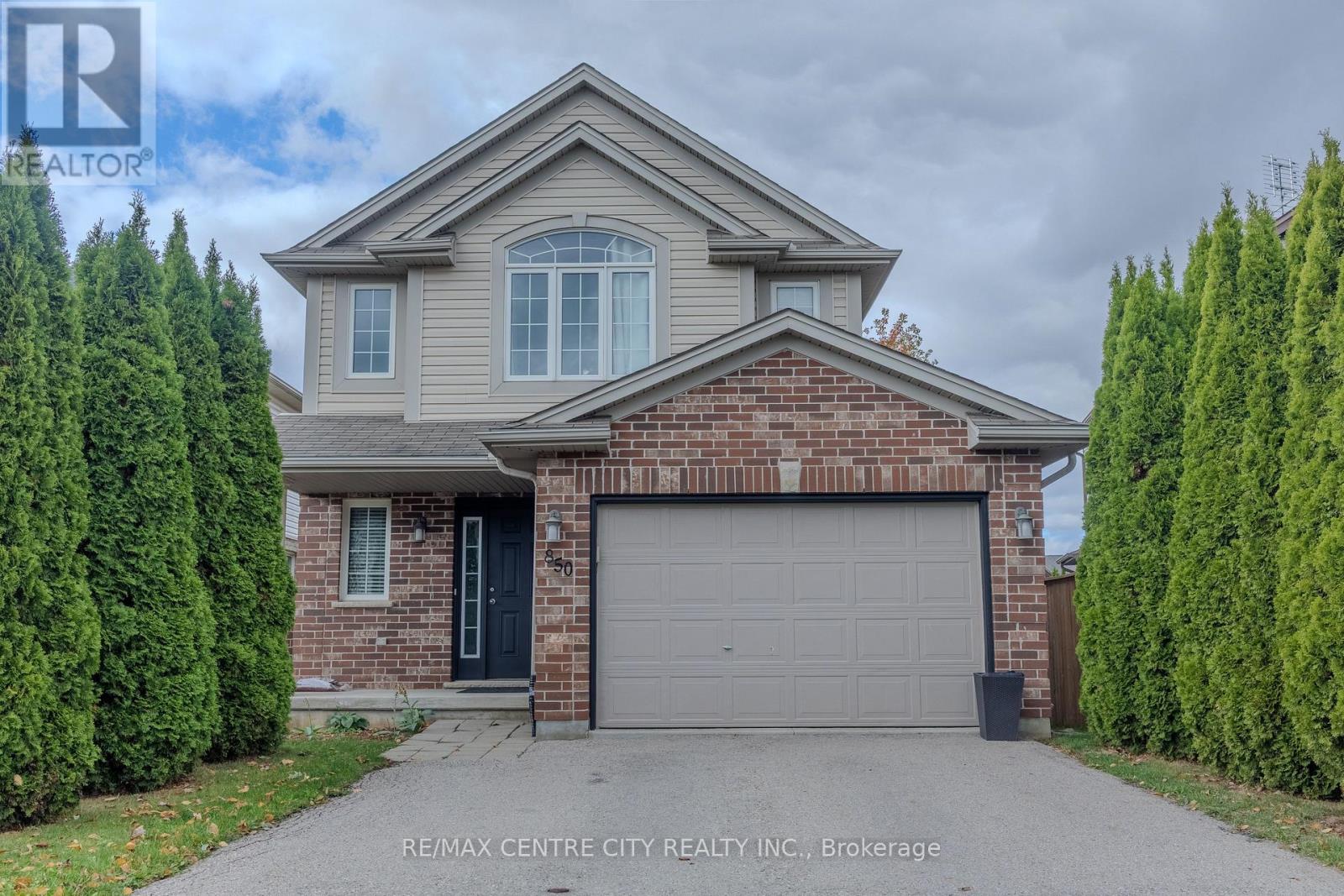 850 QUEENSBOROUGH CRESCENT, London North, Ontario