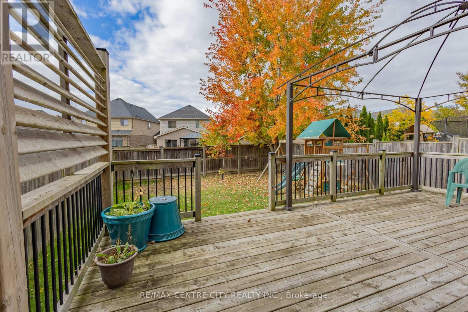 850 Queensborough Crescent, London North, Ontario  N6G 5K2 - Photo 16 - X12482499