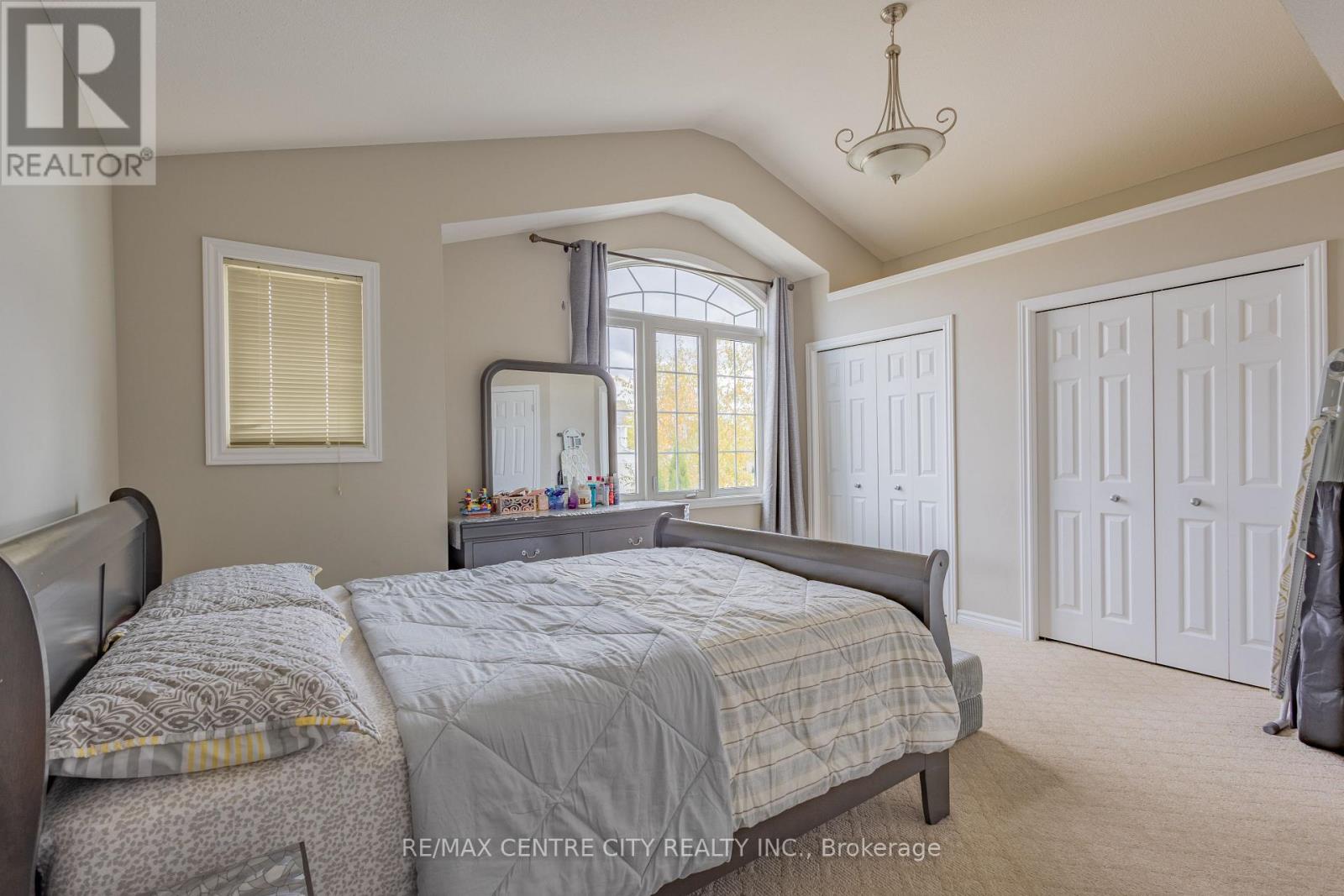 850 Queensborough Crescent, London North, Ontario  N6G 5K2 - Photo 19 - X12482499
