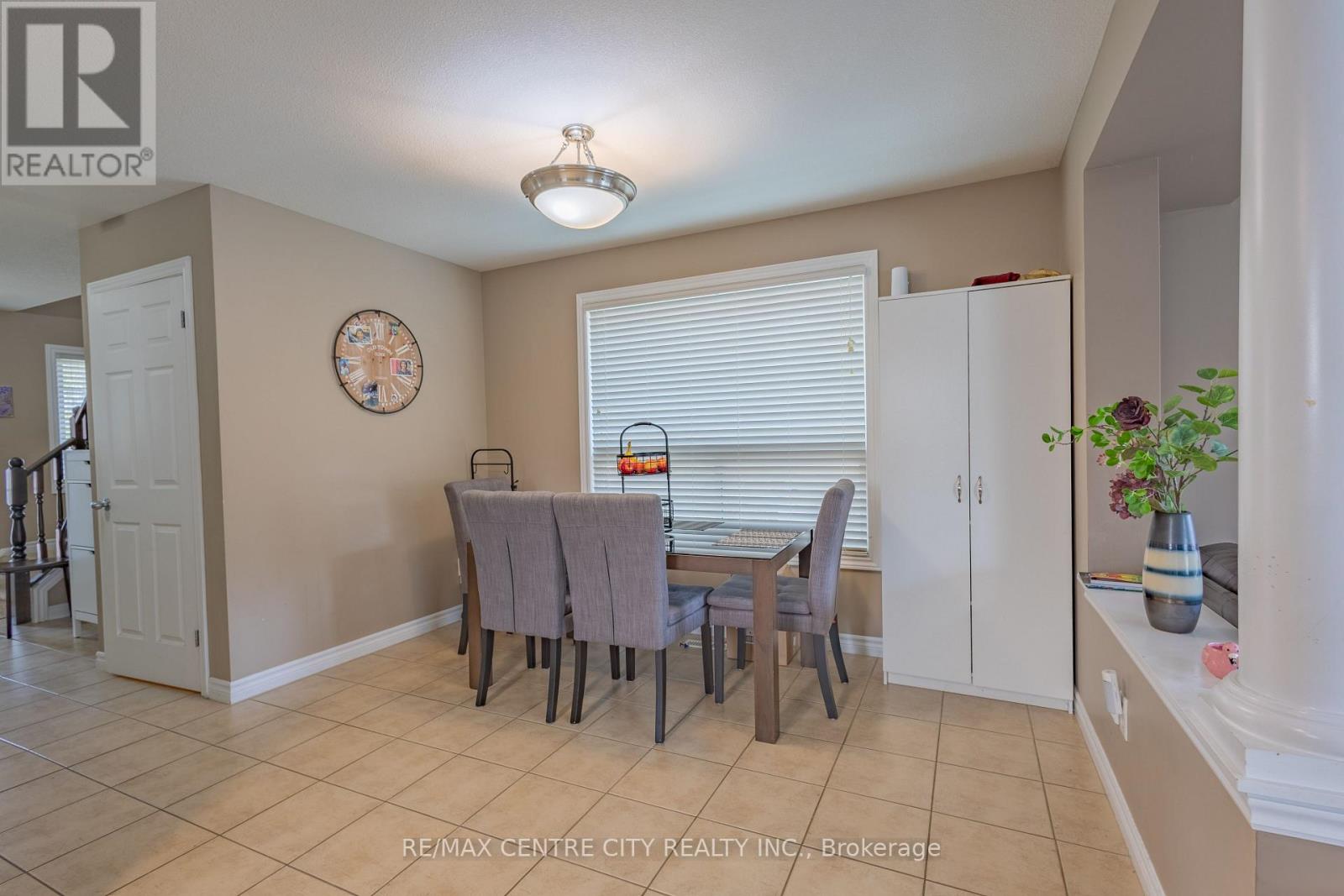 850 Queensborough Crescent, London North, Ontario  N6G 5K2 - Photo 5 - X12482499
