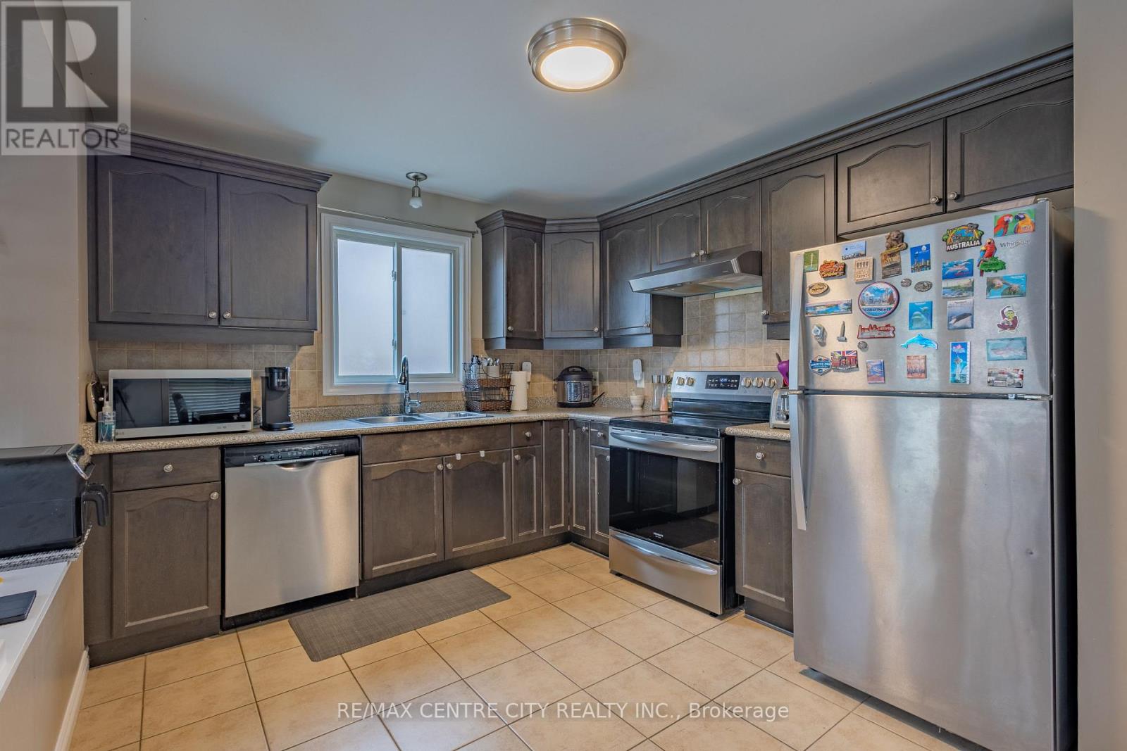 850 Queensborough Crescent, London North, Ontario  N6G 5K2 - Photo 6 - X12482499