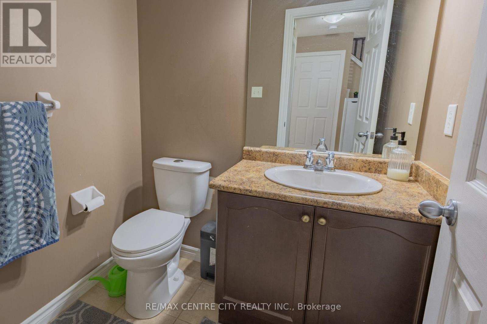 850 Queensborough Crescent, London North, Ontario  N6G 5K2 - Photo 7 - X12482499