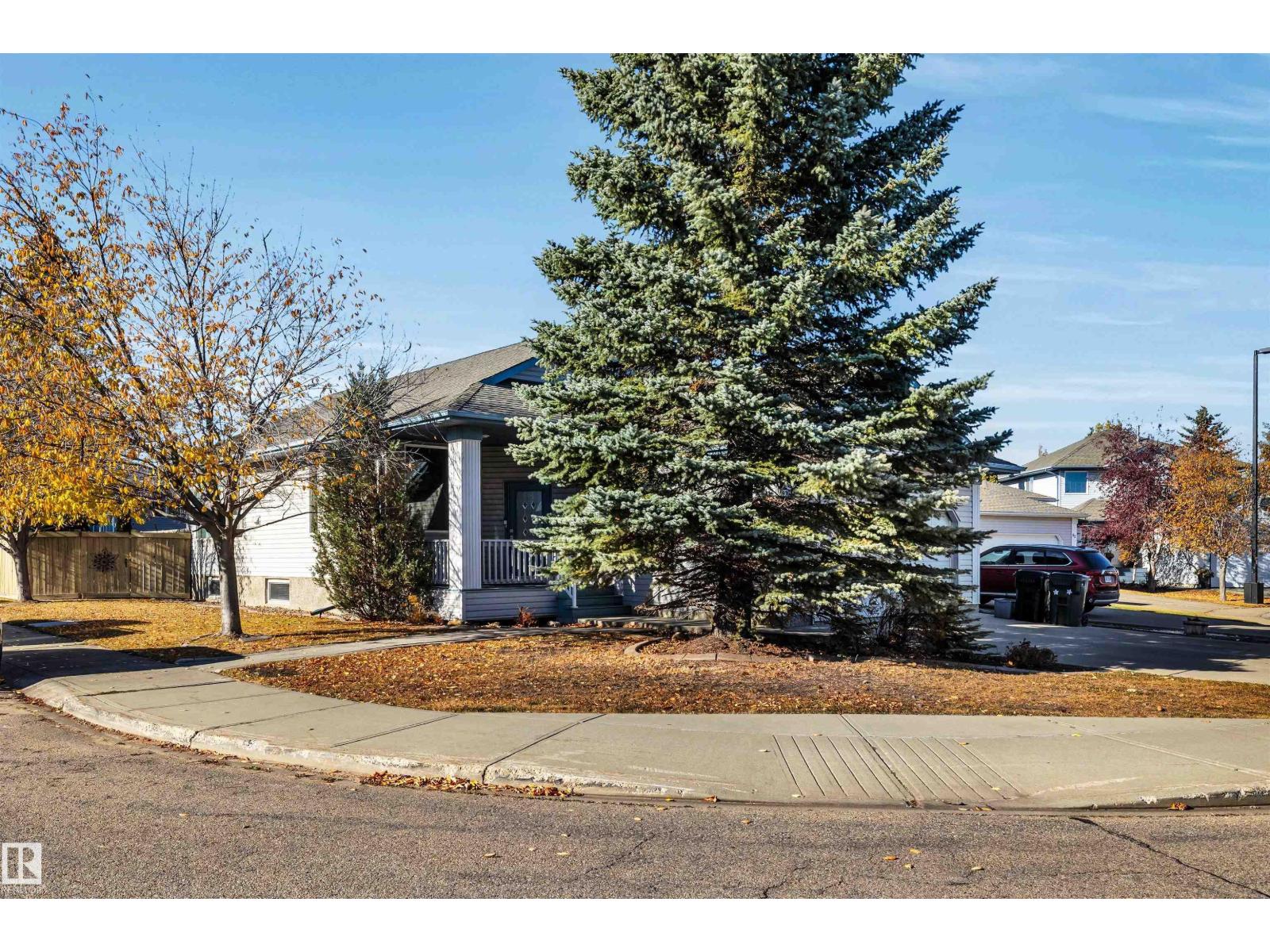 59 Ridgepoint Wy, Sherwood Park, Alberta  T8A 6B3 - Photo 3 - E4463559