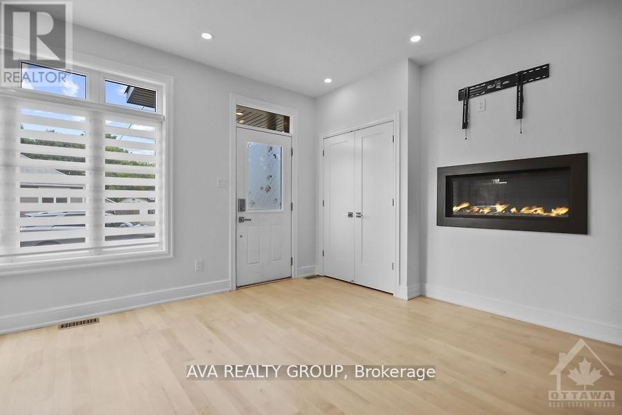 14 Gould Street, Ottawa, Ontario  K1Y 2P2 - Photo 25 - X12482497