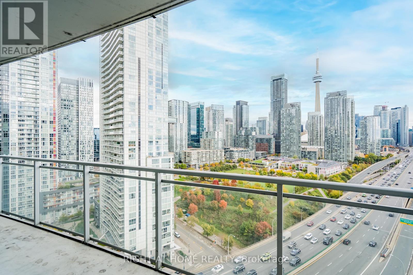 2509 - 38 Dan Leckie Way, Toronto, Ontario  M5V 2V6 - Photo 6 - C12480144