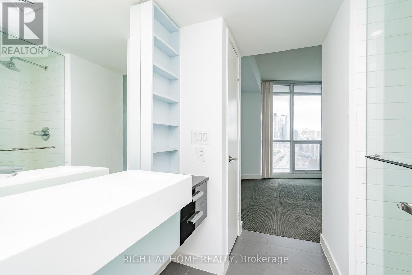 2509 - 38 Dan Leckie Way, Toronto, Ontario  M5V 2V6 - Photo 9 - C12480144