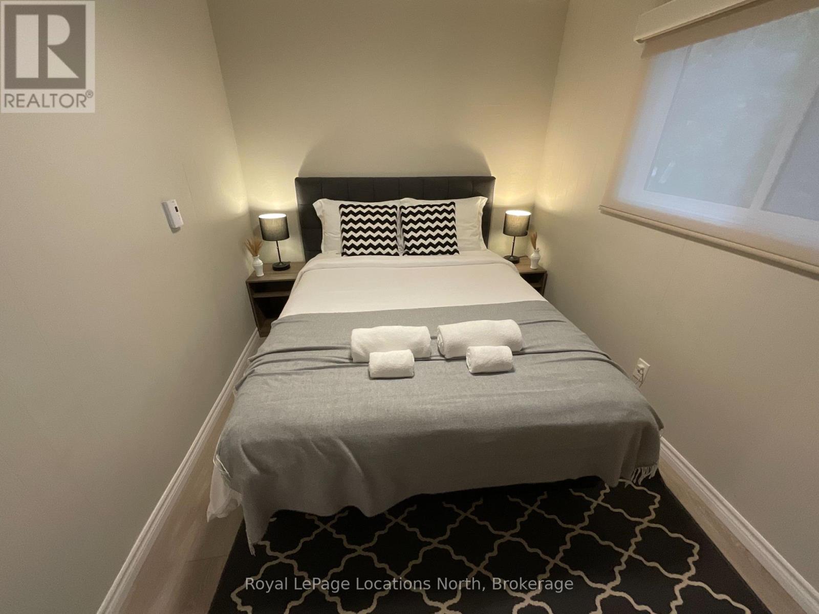 184 Dunkerron Avenue, Wasaga Beach, Ontario  L9Z 2G8 - Photo 23 - S12459071