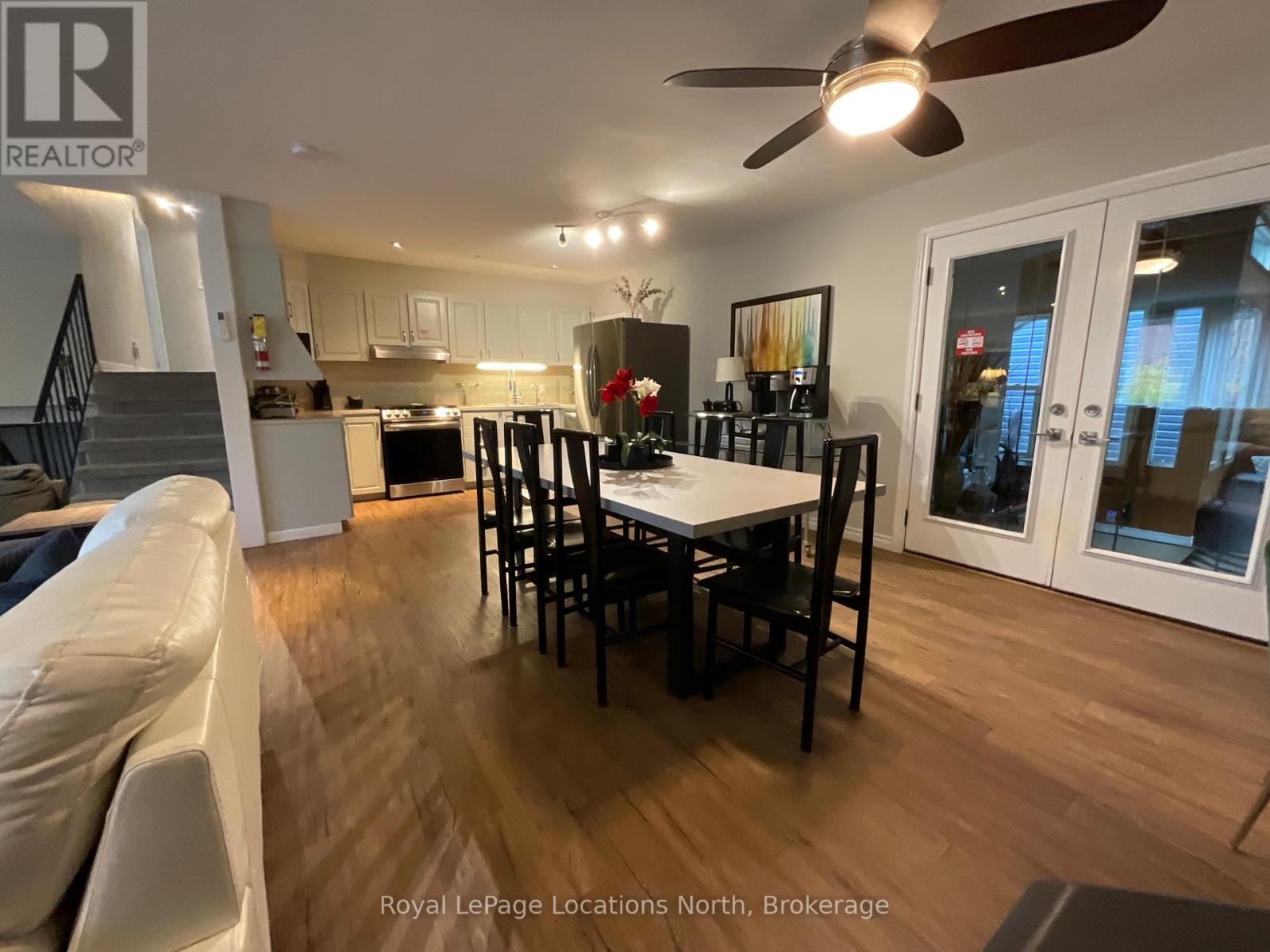 184 Dunkerron Avenue, Wasaga Beach, Ontario  L9Z 2G8 - Photo 12 - S12459071