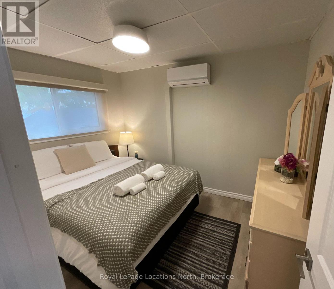 184 Dunkerron Avenue, Wasaga Beach, Ontario  L9Z 2G8 - Photo 27 - S12459071