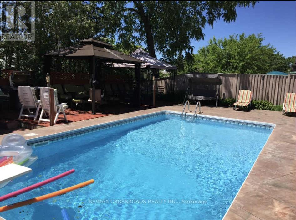 49 Tunmead Square, Toronto, Ontario  M1B 1X1 - Photo 42 - E12476703