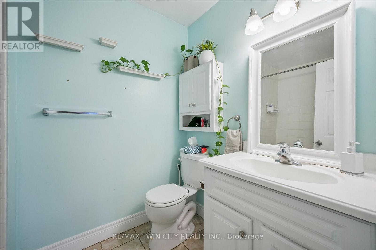 26 Nora Court, Cambridge, Ontario  N3C 3N1 - Photo 14 - X12482505