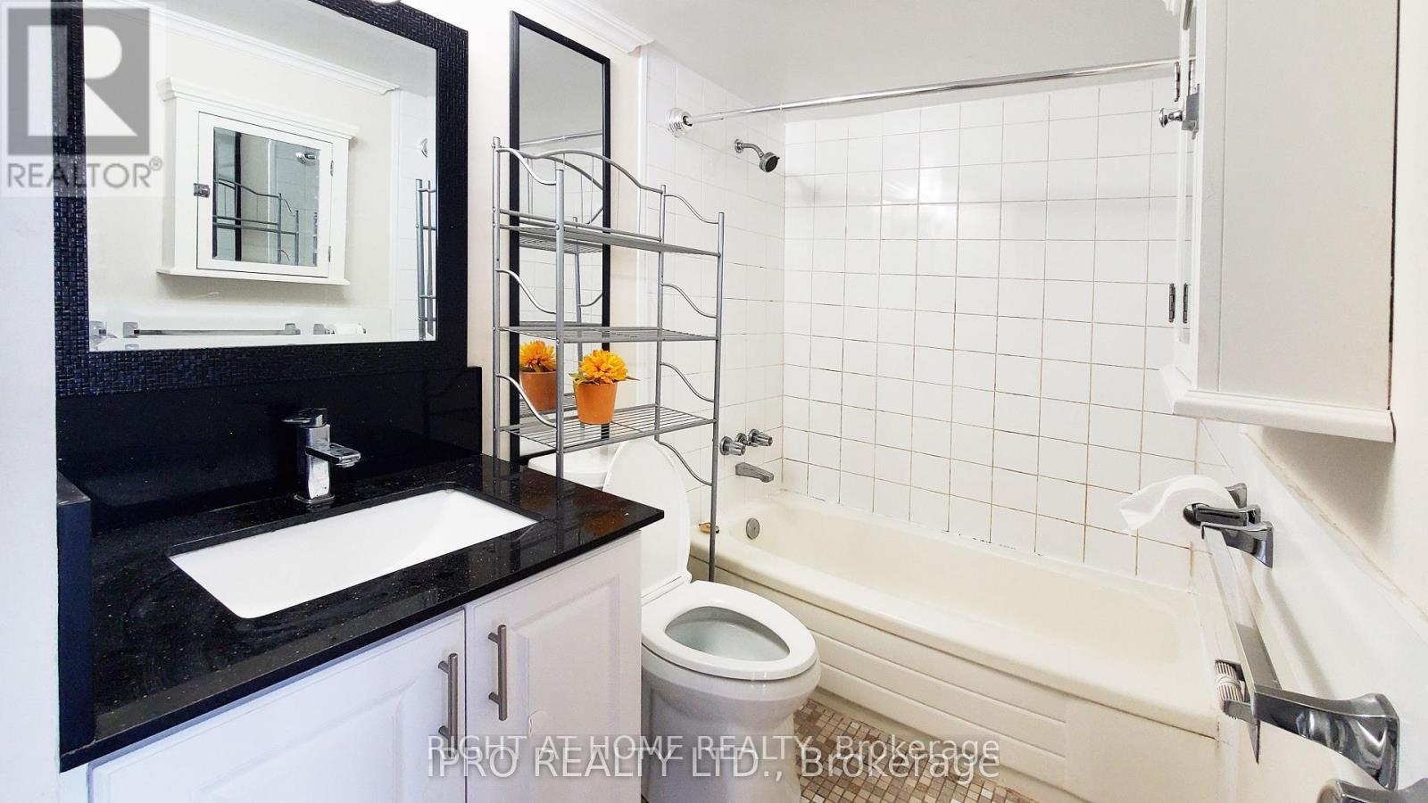 3201 - 150 Charlton Avenue E, Hamilton, Ontario  L8N 3X3 - Photo 13 - X12482509