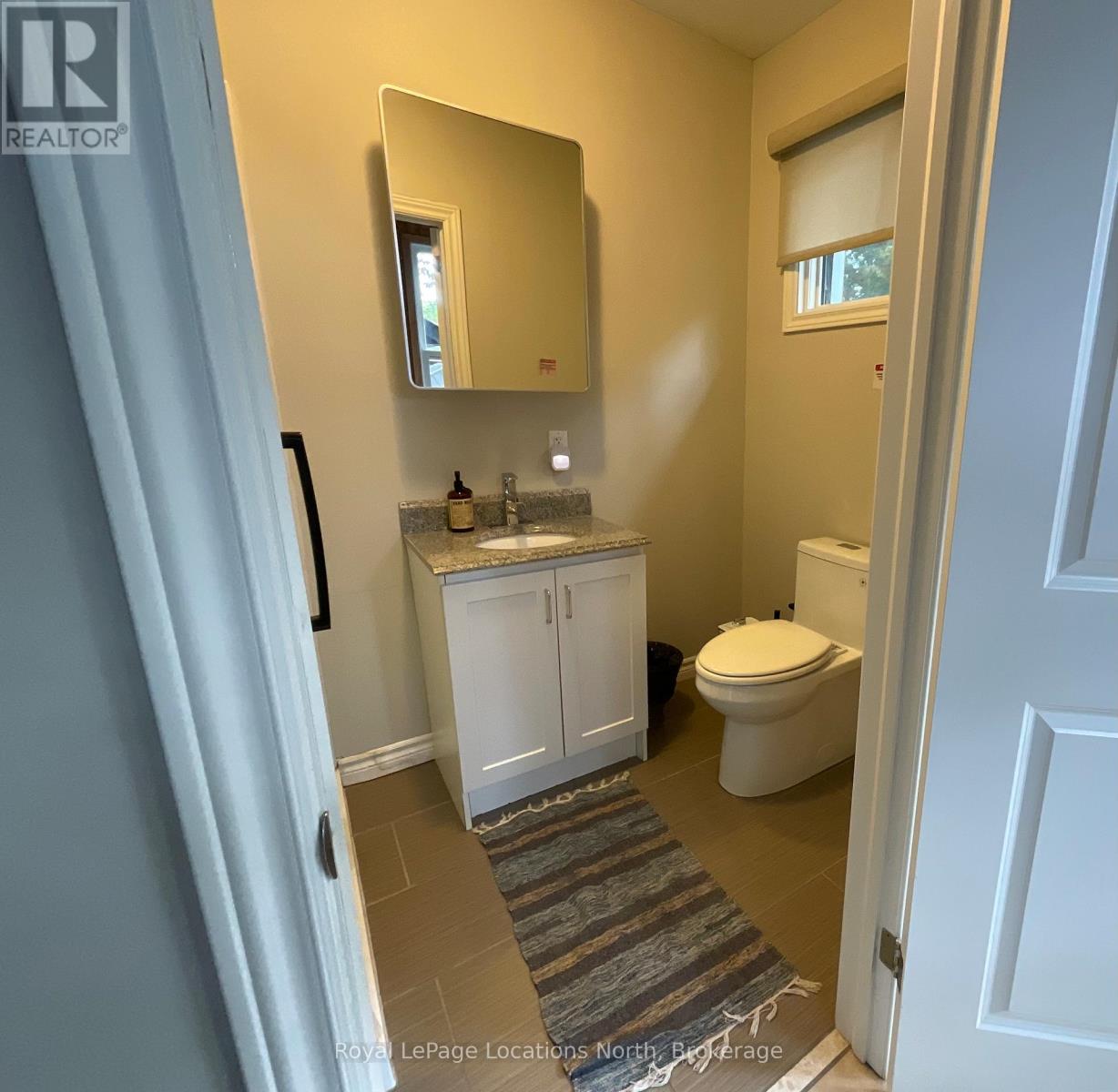 184 Dunkerron Avenue, Wasaga Beach, Ontario  L9Z 2G8 - Photo 33 - S12459071