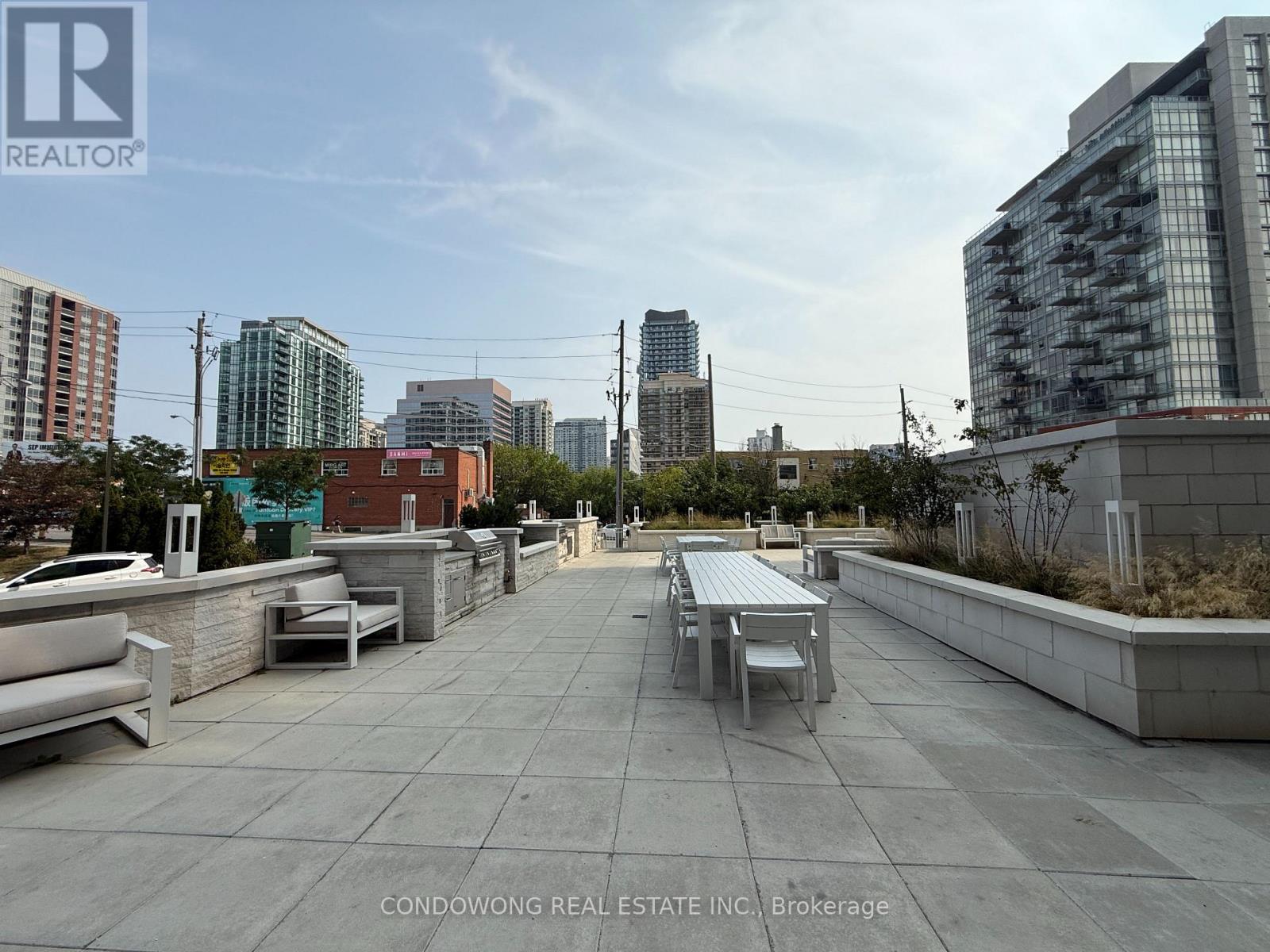 715 - 75 Canterbury Place, Toronto, Ontario  M2N 0L2 - Photo 21 - C12482515