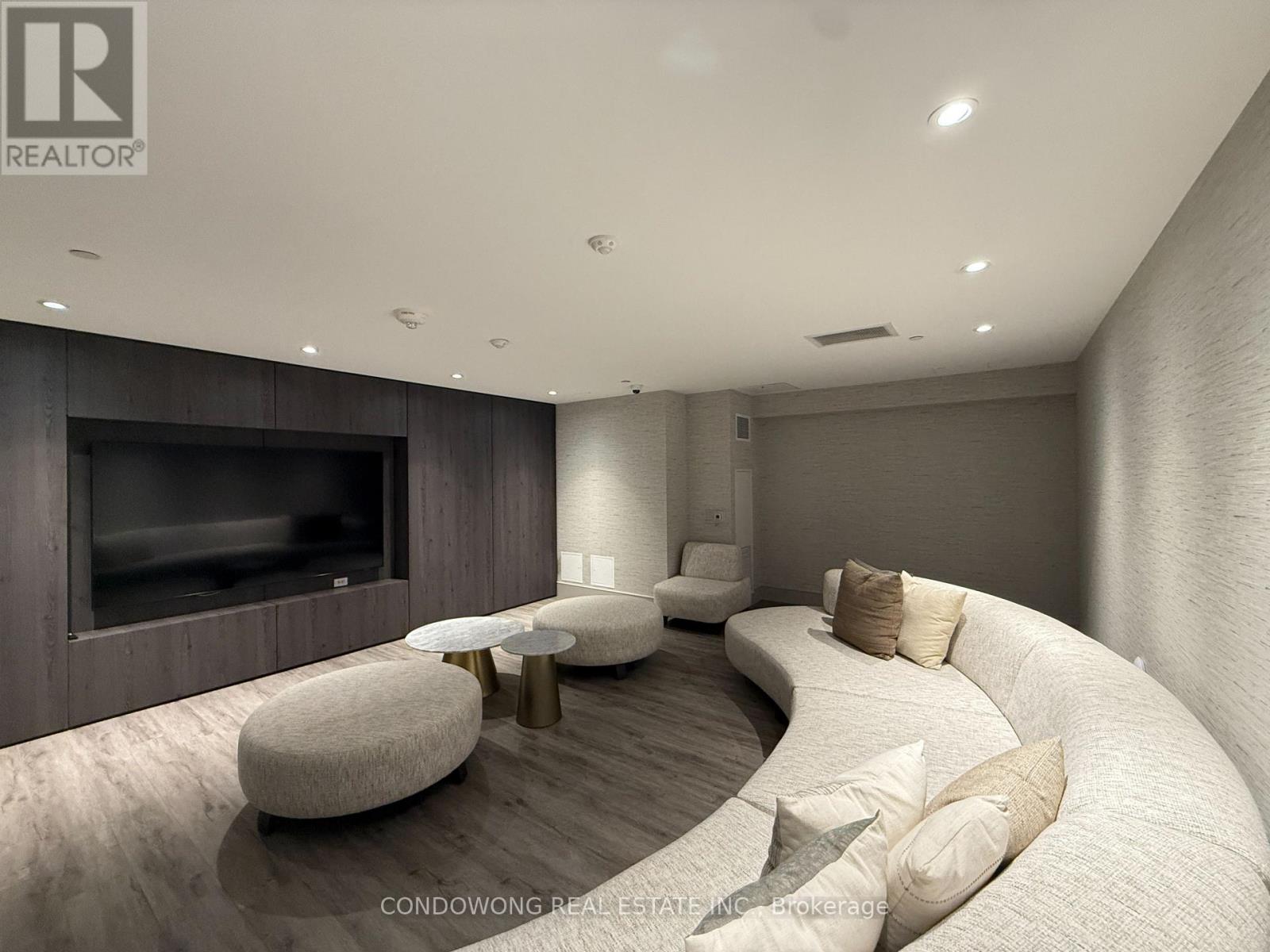 715 - 75 Canterbury Place, Toronto, Ontario  M2N 0L2 - Photo 23 - C12482515