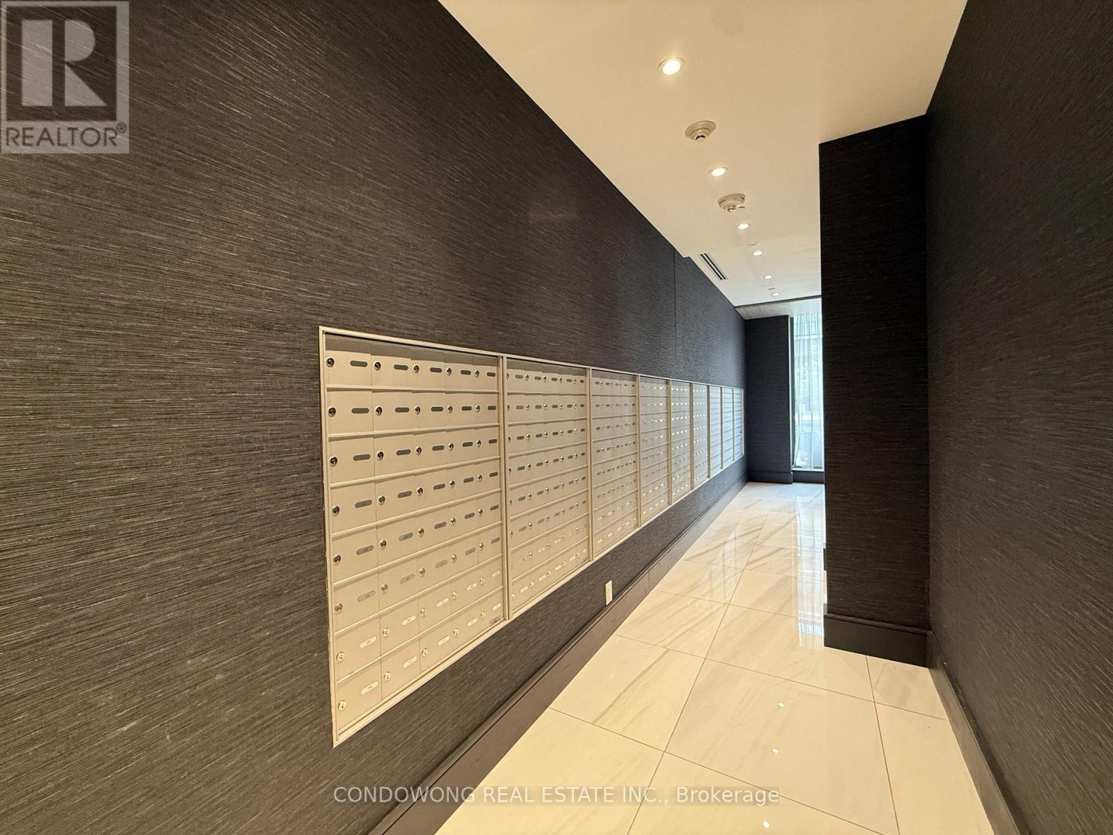 715 - 75 Canterbury Place, Toronto, Ontario  M2N 0L2 - Photo 15 - C12482515